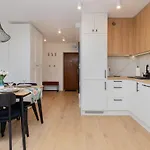 Centrum Stylowy & Nowoczesny By Renters * Γκντίνια
